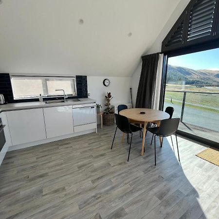 Loft 57 Lägenhet Lake Tekapo Exteriör bild